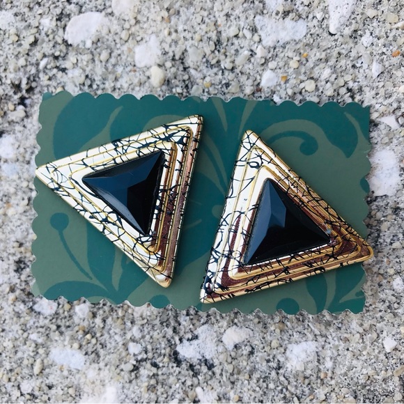 Vintage 80’s Gold Tone And Black Marbled Triangular Post 1.75 in Earrings - Picture 13 of 15